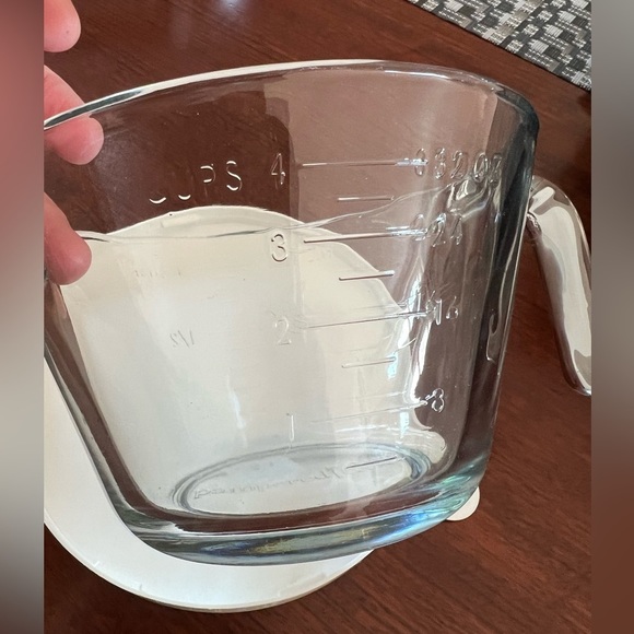 Pampered Chef Classic Batter Bowl Lid - Picture 3 of 7